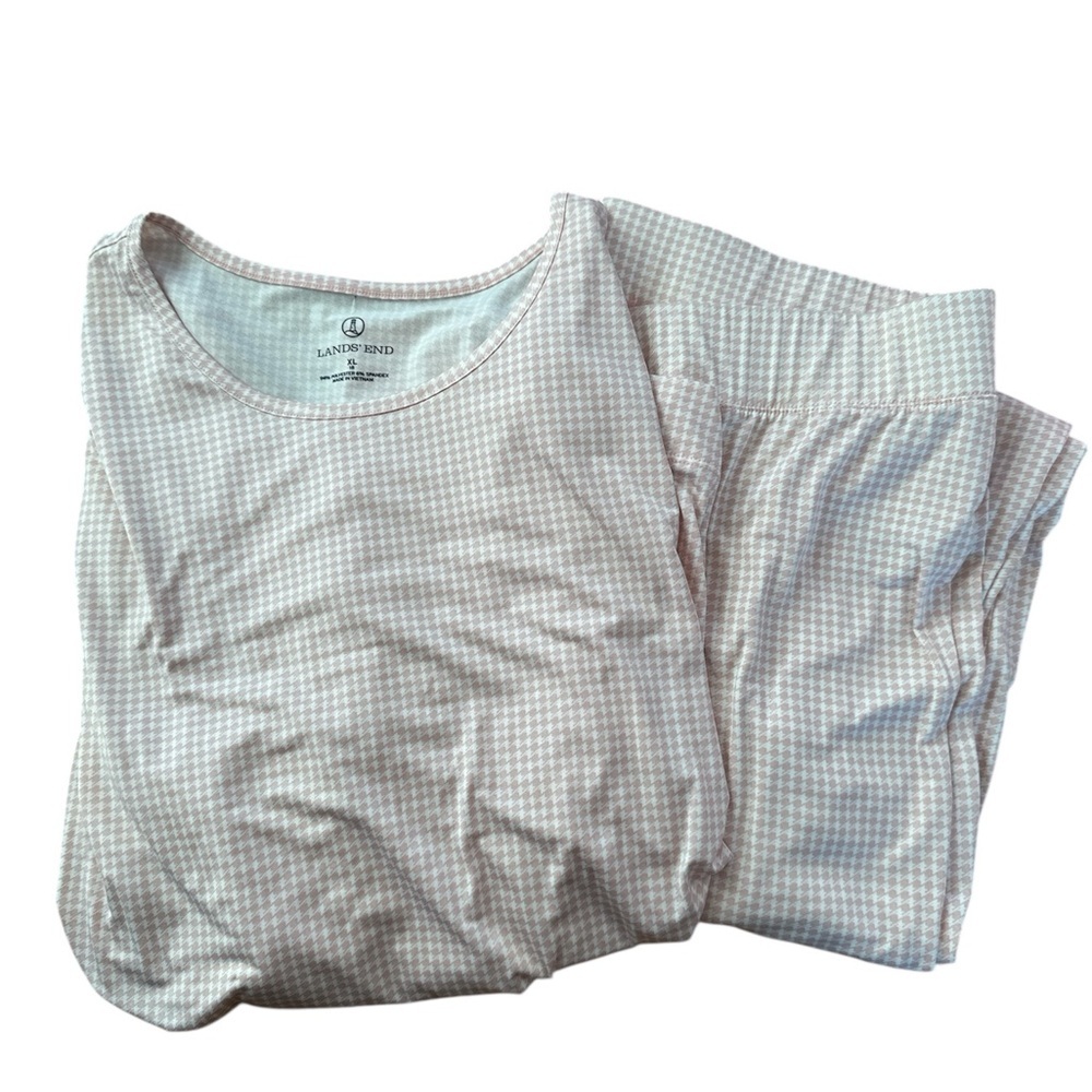 Lands' End XL size 18 Beige Checkered Pajama Set
